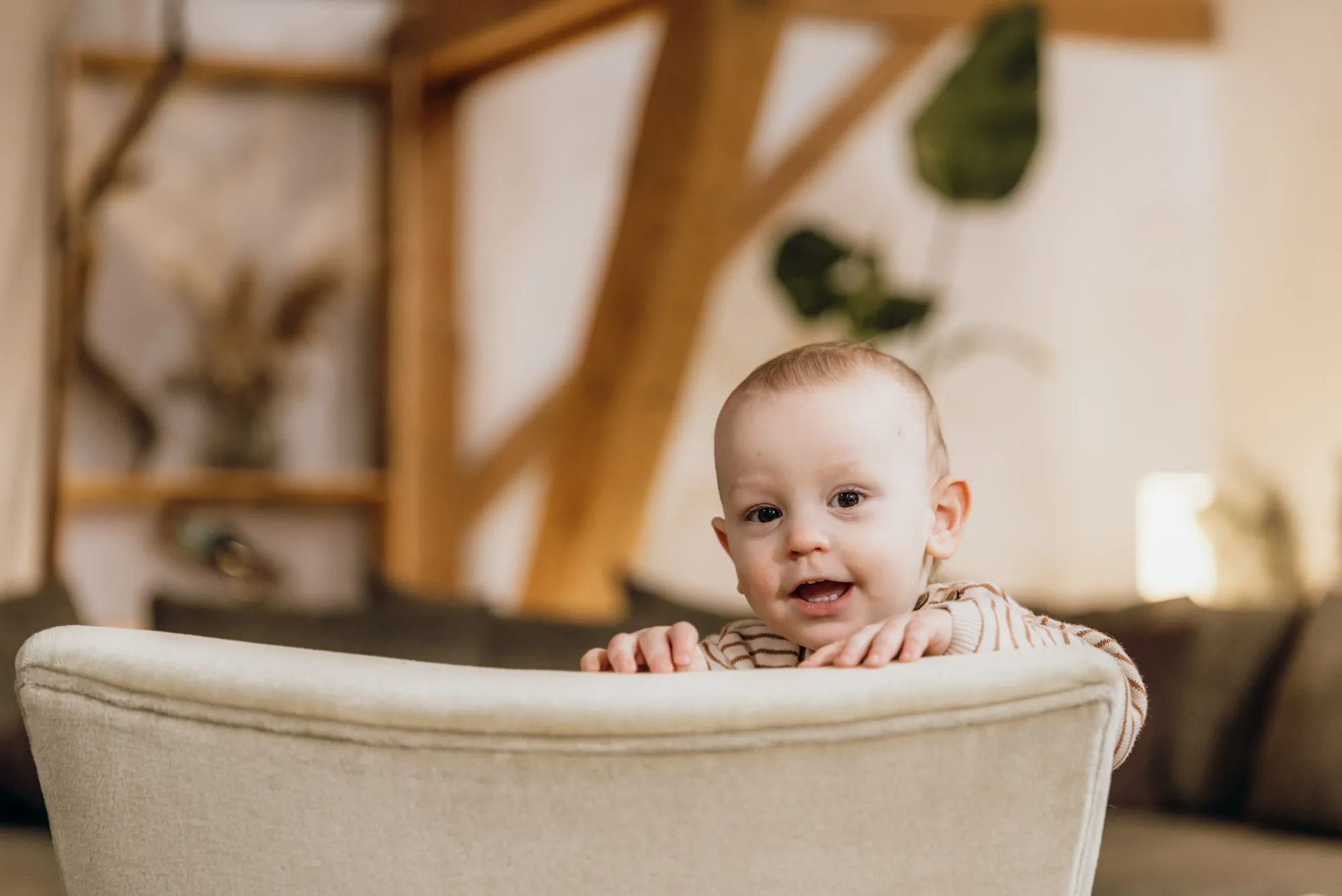 Familie beim weihnachtlichen LoveDays-Shooting